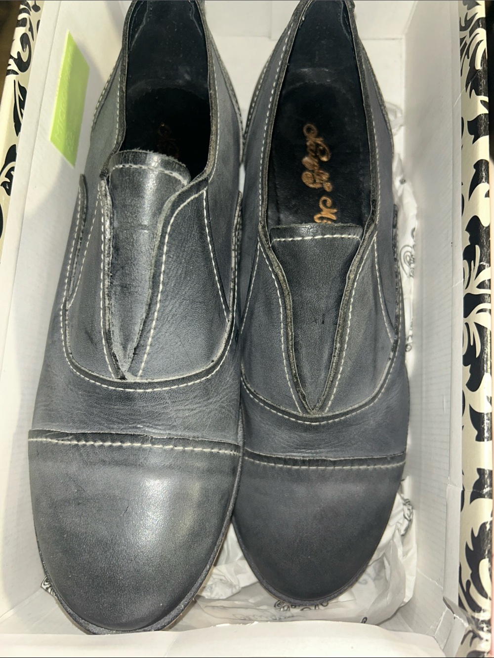Naughty Monkey Shoes size 6. NWT.